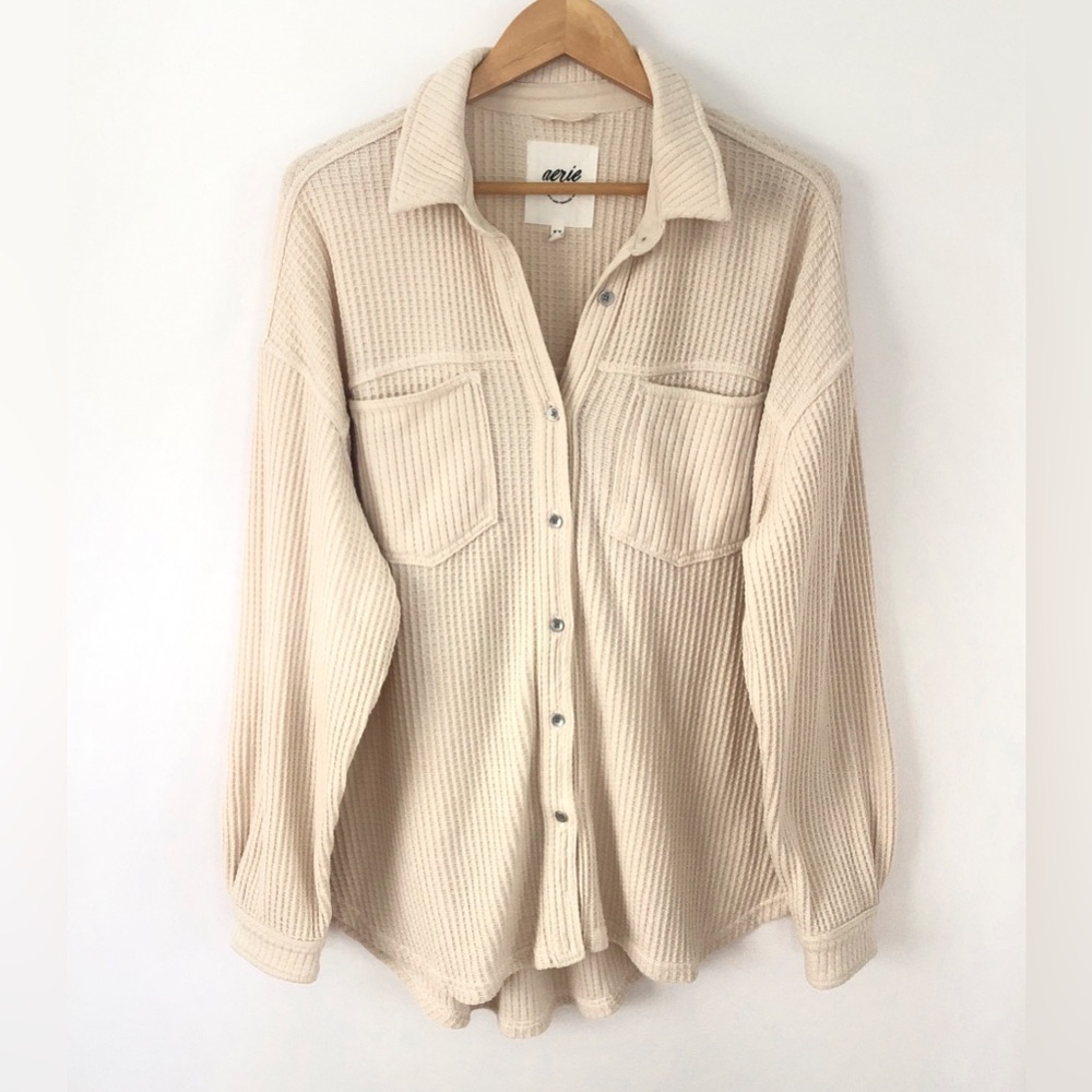 AERIE Anytime Fave Waffle Knit Button Up Shirt โShacketโ Cream Size M Oversized
